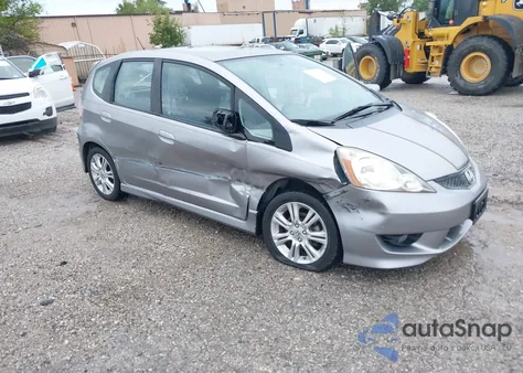 2010 Honda Fit Sport from USA, damaged, VIN JHMGE8H47AS015699